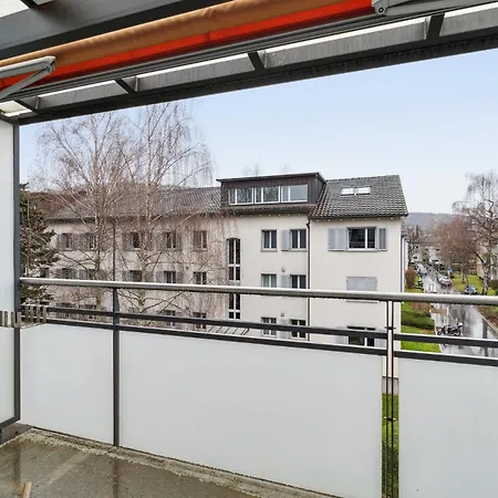 Appartement Practical 17'away From The Center Zürich