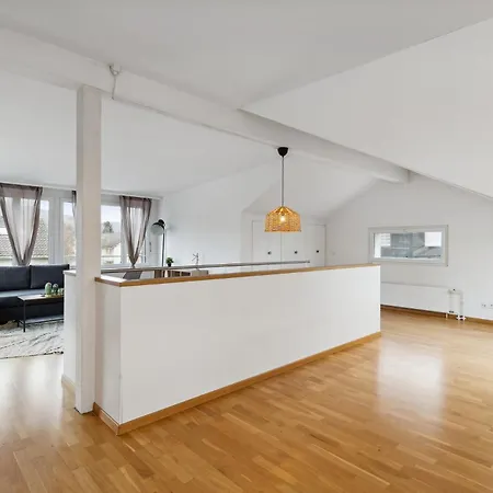 Practical 17'away From The Center Appartement